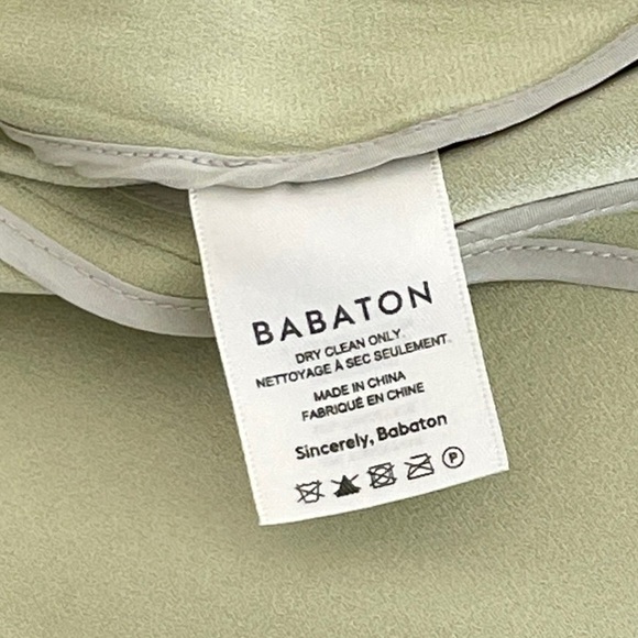 Aritzia Babaton Power Short Blazer in Pistachio Green - Picture 10 of 12